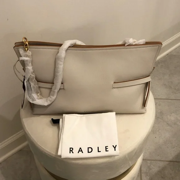 RADLEY LONDON Cream and Tan Shoulder Bag - Picture 1 of 6